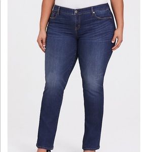 NWT Dark Wash Stretch Boot Cut Jean - Tall